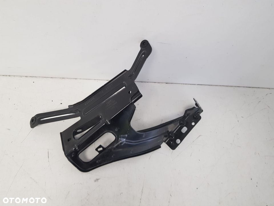 AUDI A6 C8 WSPORNIK PRAWY BŁOTNIKA MOCOWANIE 4K0821132