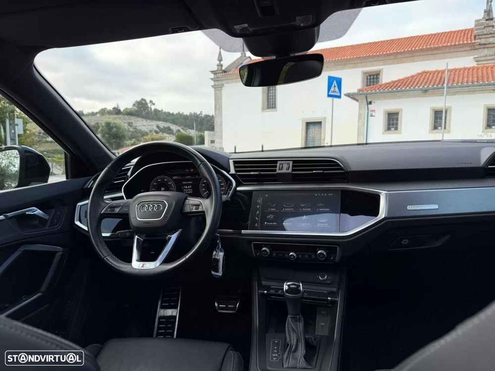 Audi Q3 45 TFSIe S tronic S line - 23