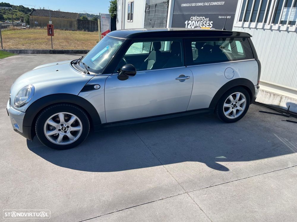 MINI Clubman Cooper D - 2