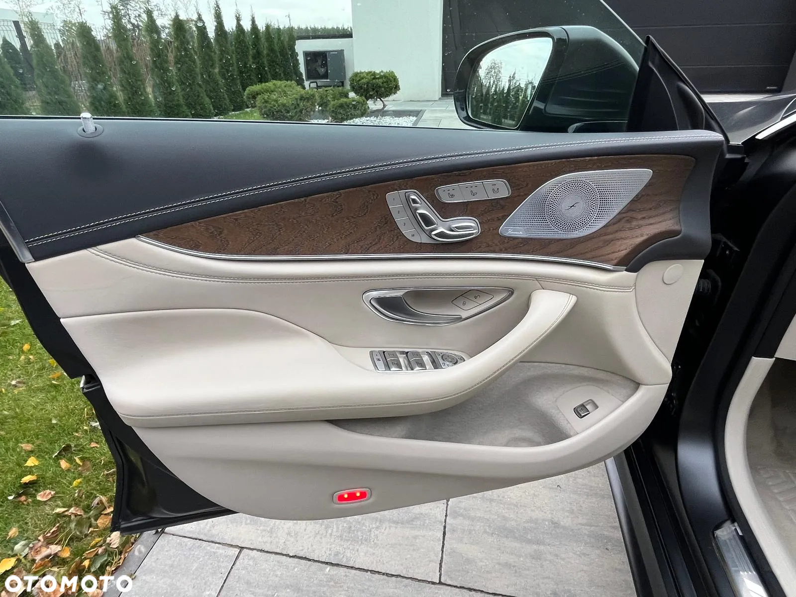 Mercedes-Benz AMG GT 53 4-Matic+ - 11