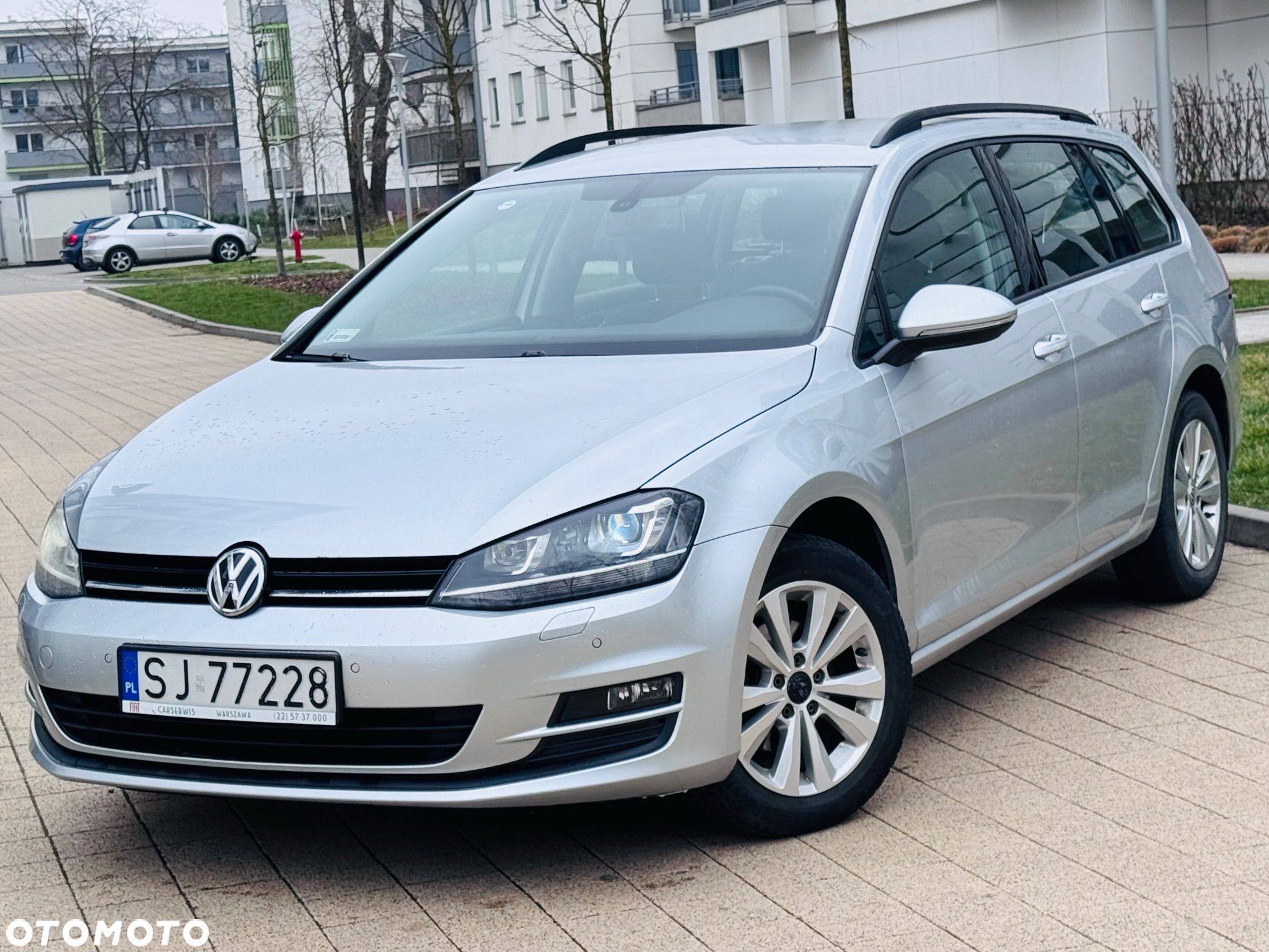 Volkswagen Golf VI 1.6 TDI Trendline - 1