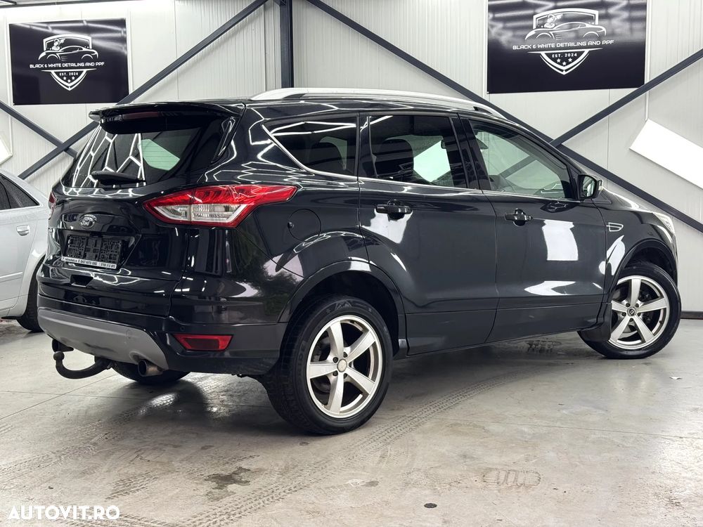 Ford Kuga 2.0 TDCi 4x4 Aut. Titanium - 7