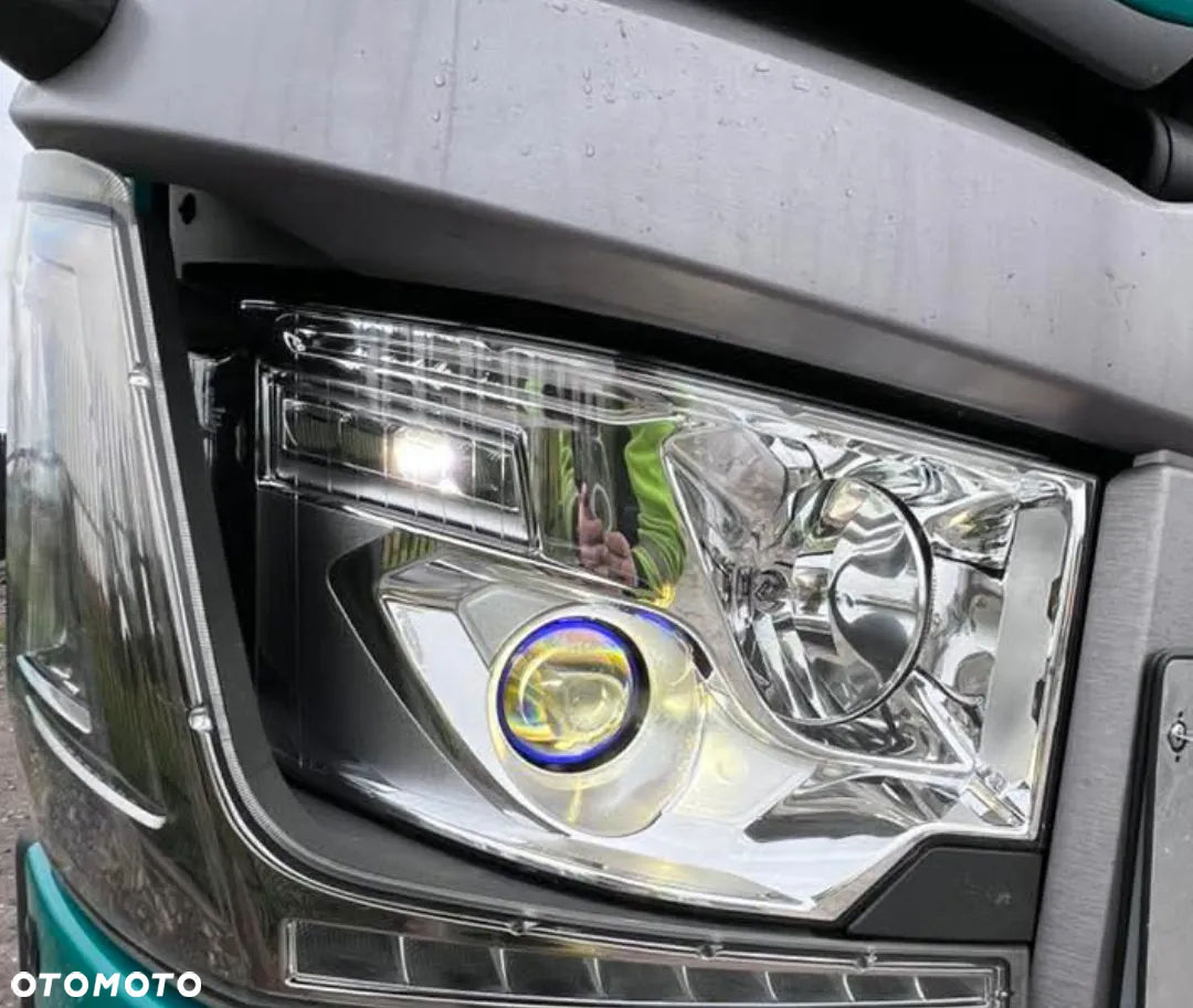 Lampa reflektor BMW E60 E61 F10 F11 M3 M4 E90 E92 F30 F07 F18 M5 Ringi drl led smd dual color + kierunki bmw - 15