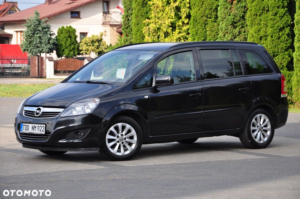 Opel Zafira 1.8 Cosmo - 4