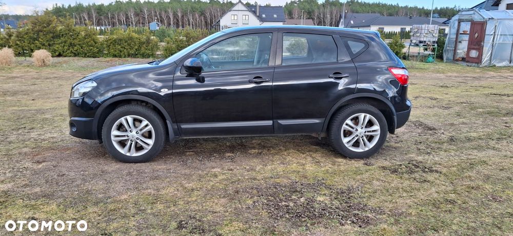 Nissan Qashqai 2.0 dCi 4x4 Visia EU5 - 4