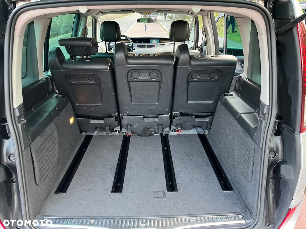 Renault Espace 2.0 dCi FAP Initiale - 9
