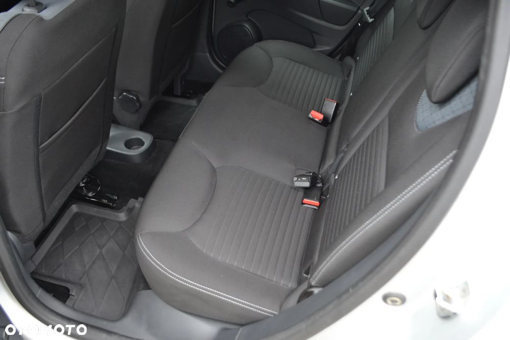 Renault Clio - 15
