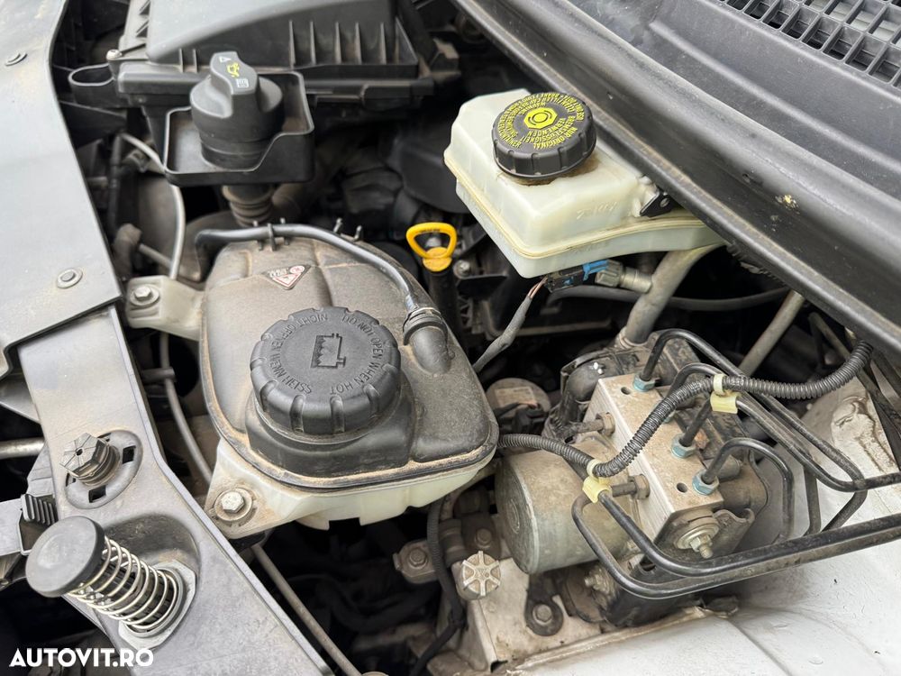 Mercedes-Benz Vito - 23