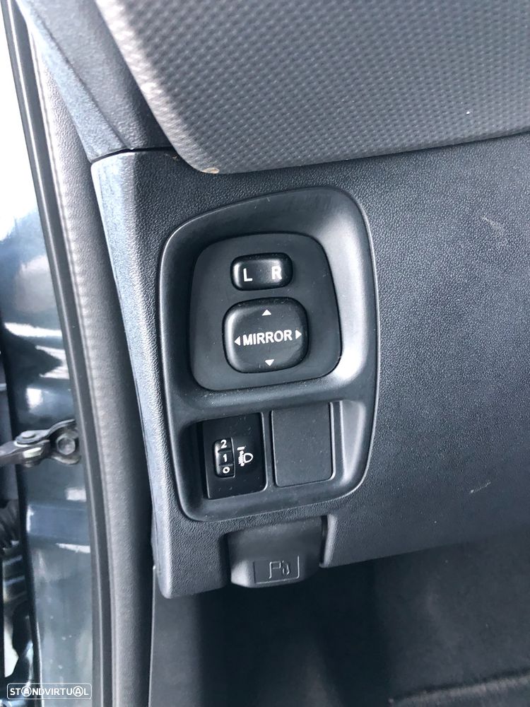 Peugeot 108 1.0 VTi Allure ETG5 - 30