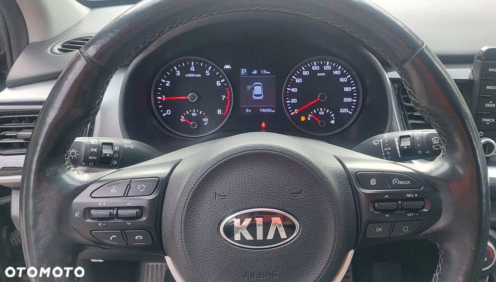 Kia Stonic - 16
