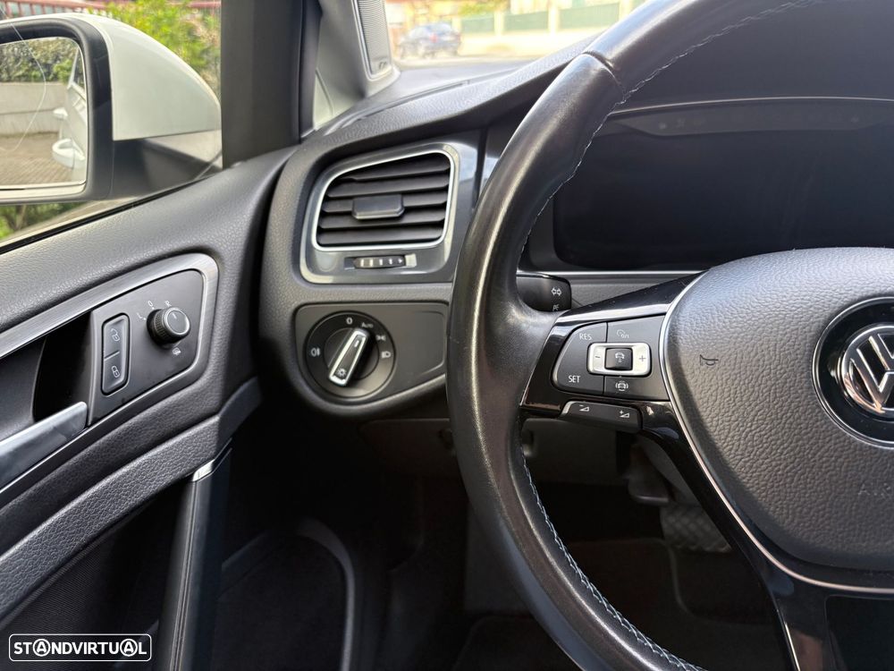 VW e-Golf AC/DC - 35