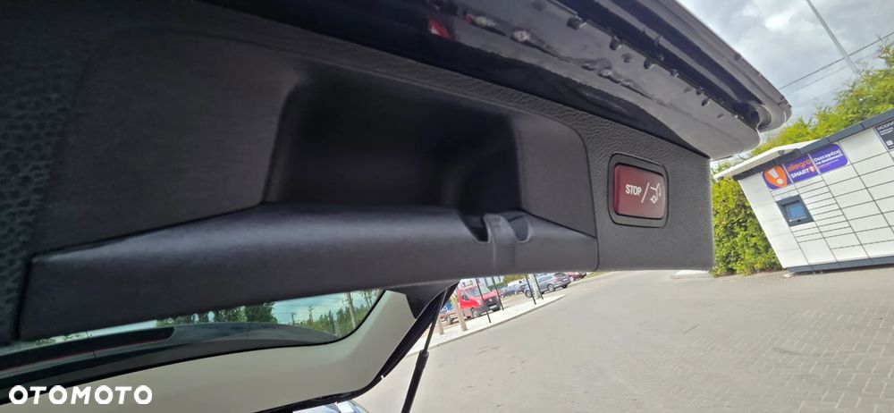 Mercedes-Benz Klasa E 220 d 9G-TRONIC - 31