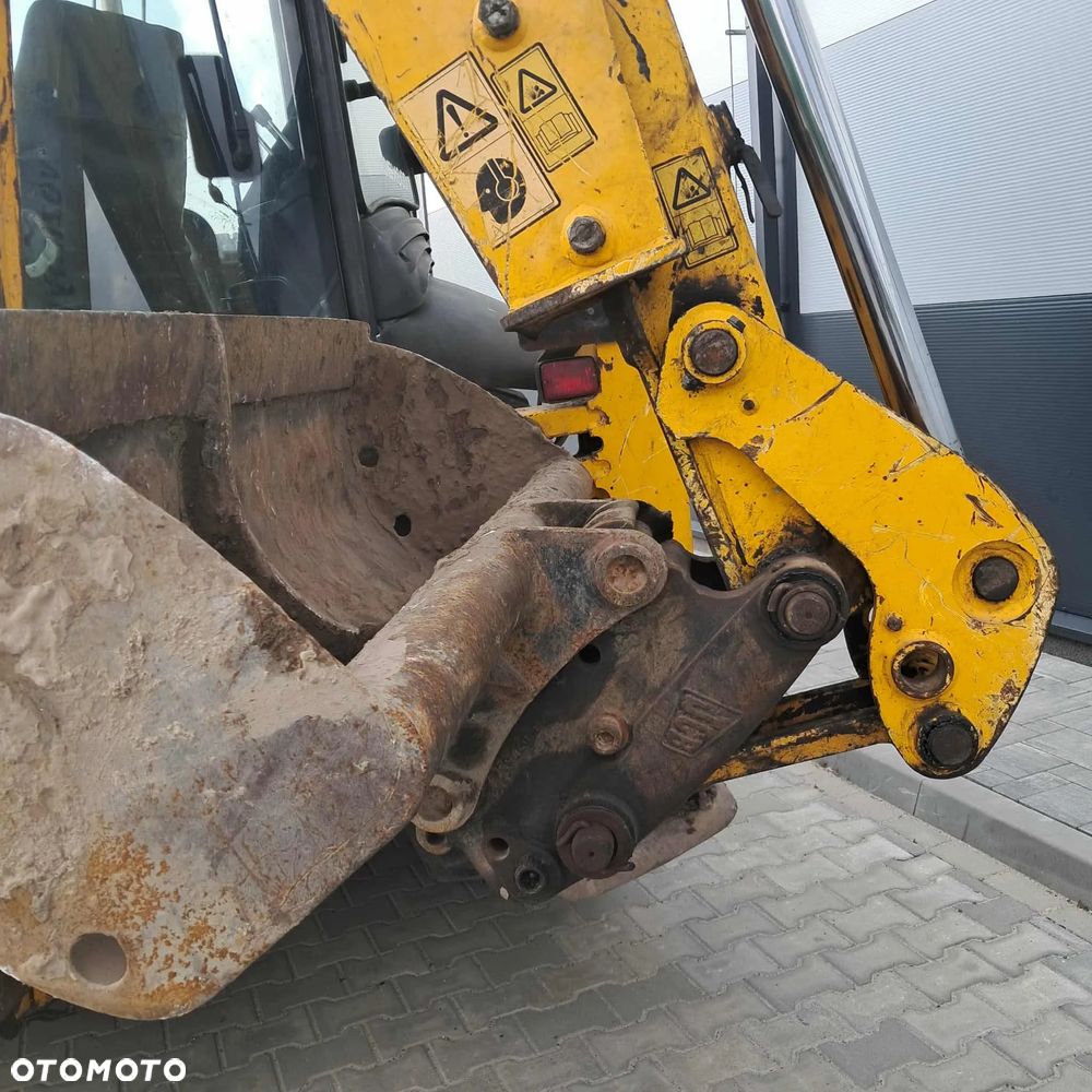 JCB Contractor - 7