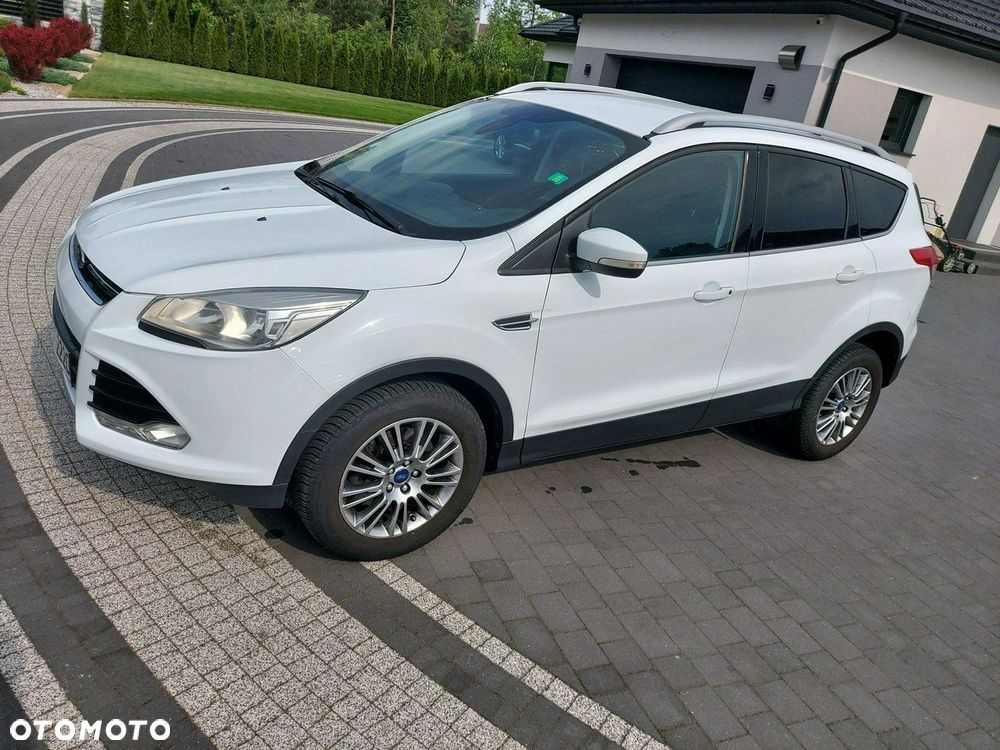 Ford Kuga - 17