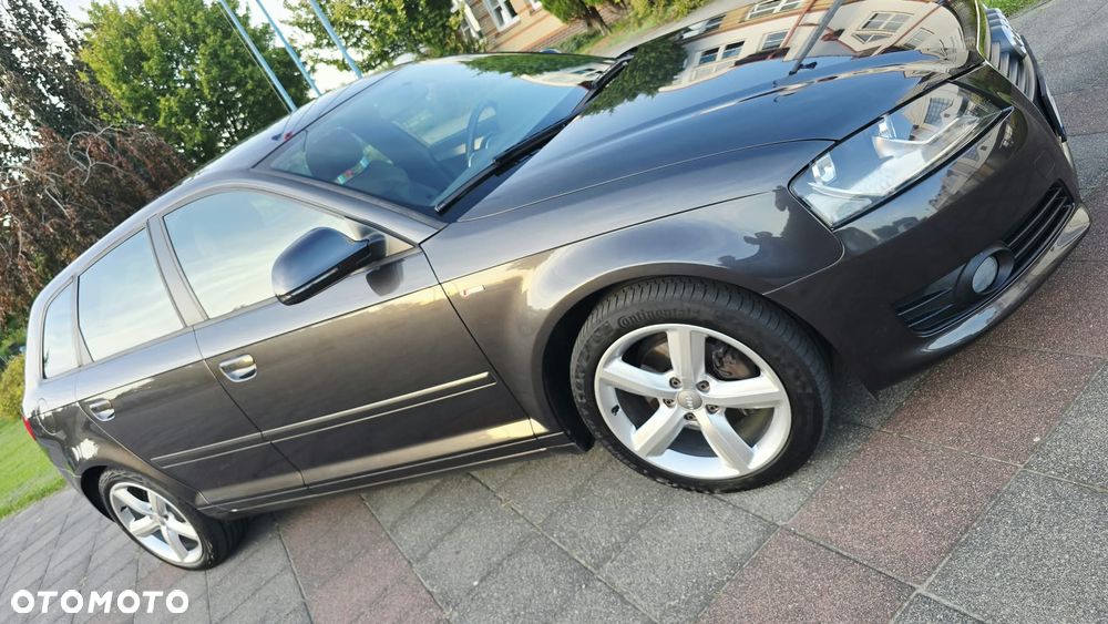 Audi A3 Sportback 1.4 TFSI S line Sportpaket - 33