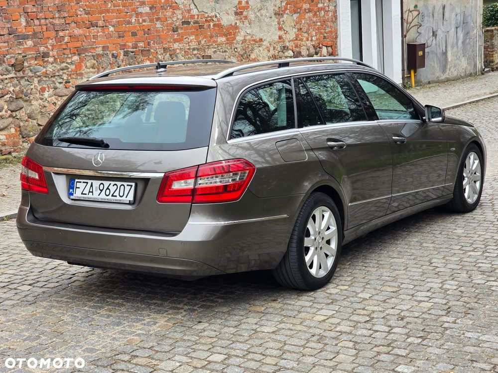 Mercedes-Benz Klasa E 250 CDI DPF BlueEFFICIENCY Automatik Avantgarde - 4