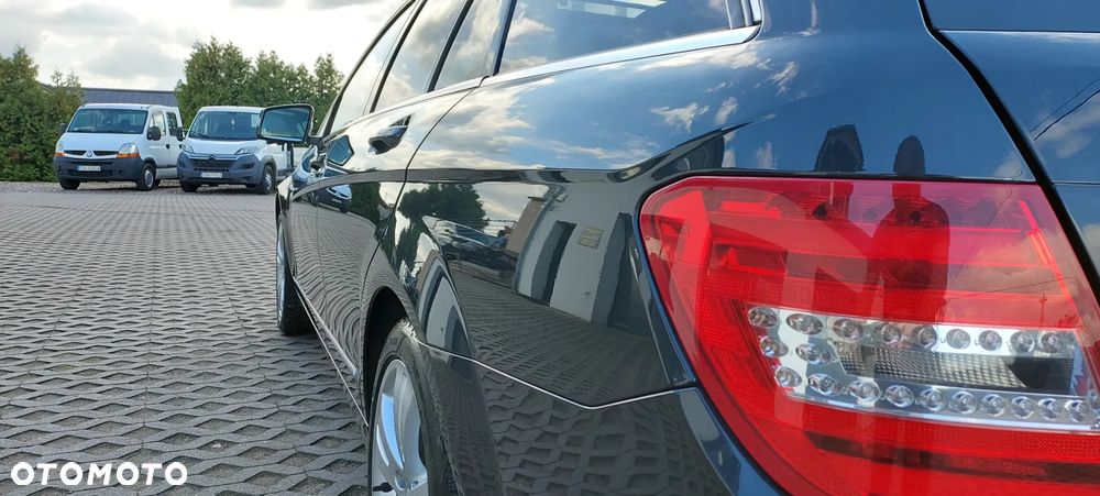 Mercedes-Benz Klasa C - 26