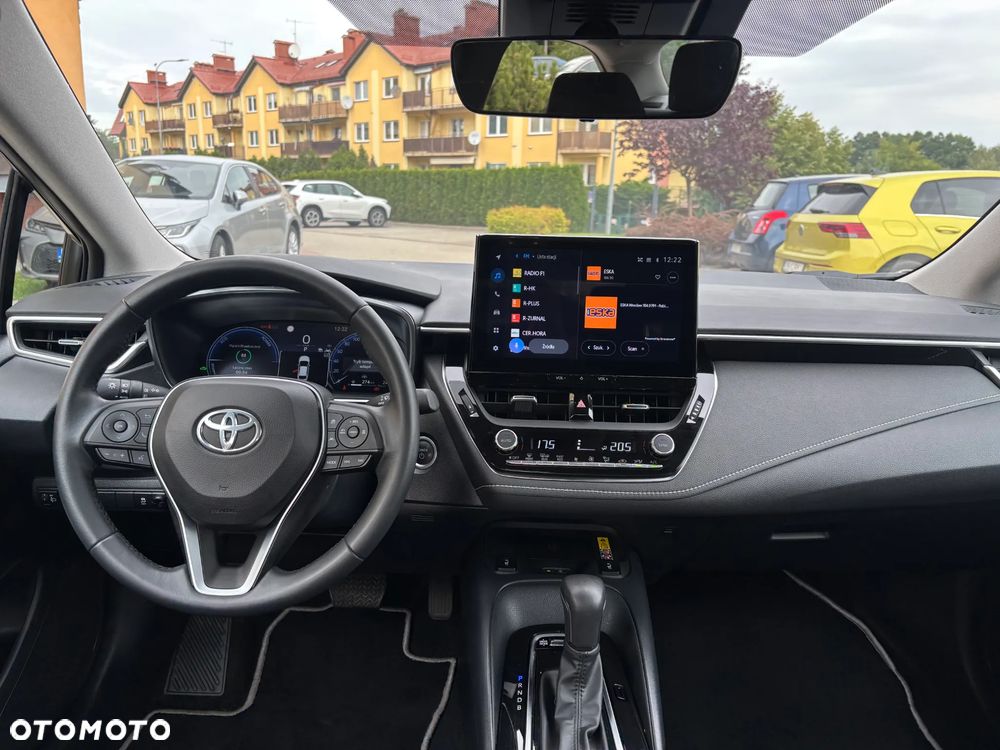 Toyota Corolla 1.8 Hybrid Comfort - 25