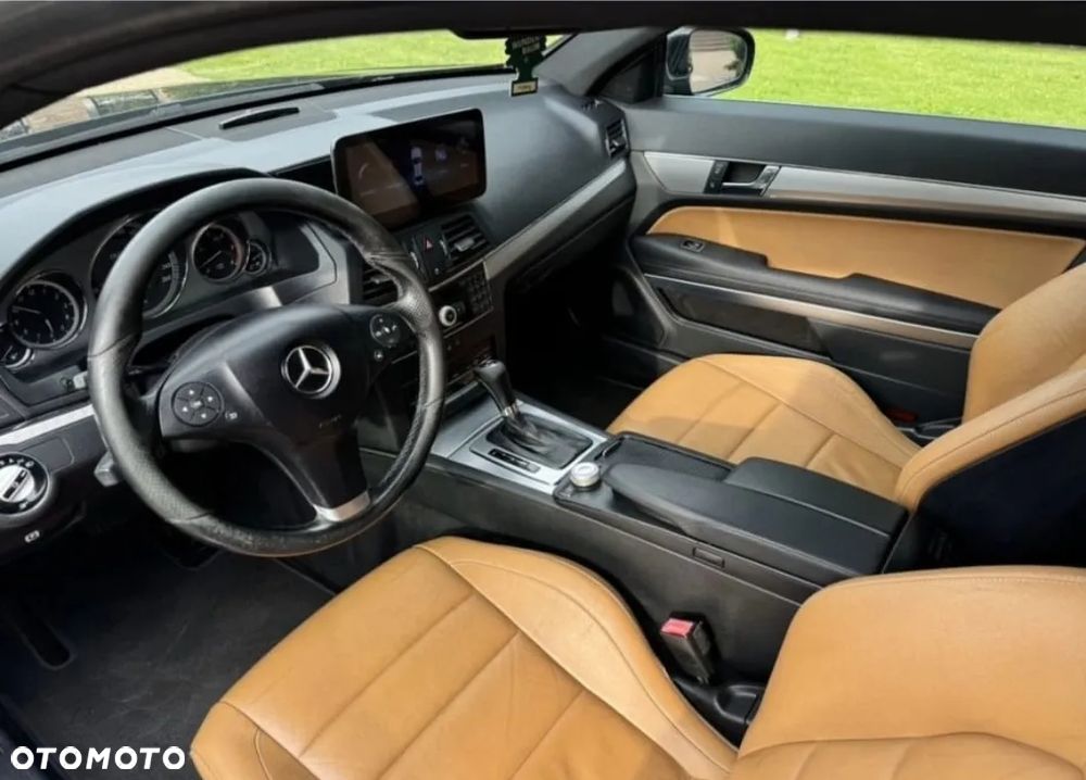 Mercedes-Benz Klasa E 350 CDI DPF BlueEFFICIENCY 7G-TRONIC Avantgarde - 7