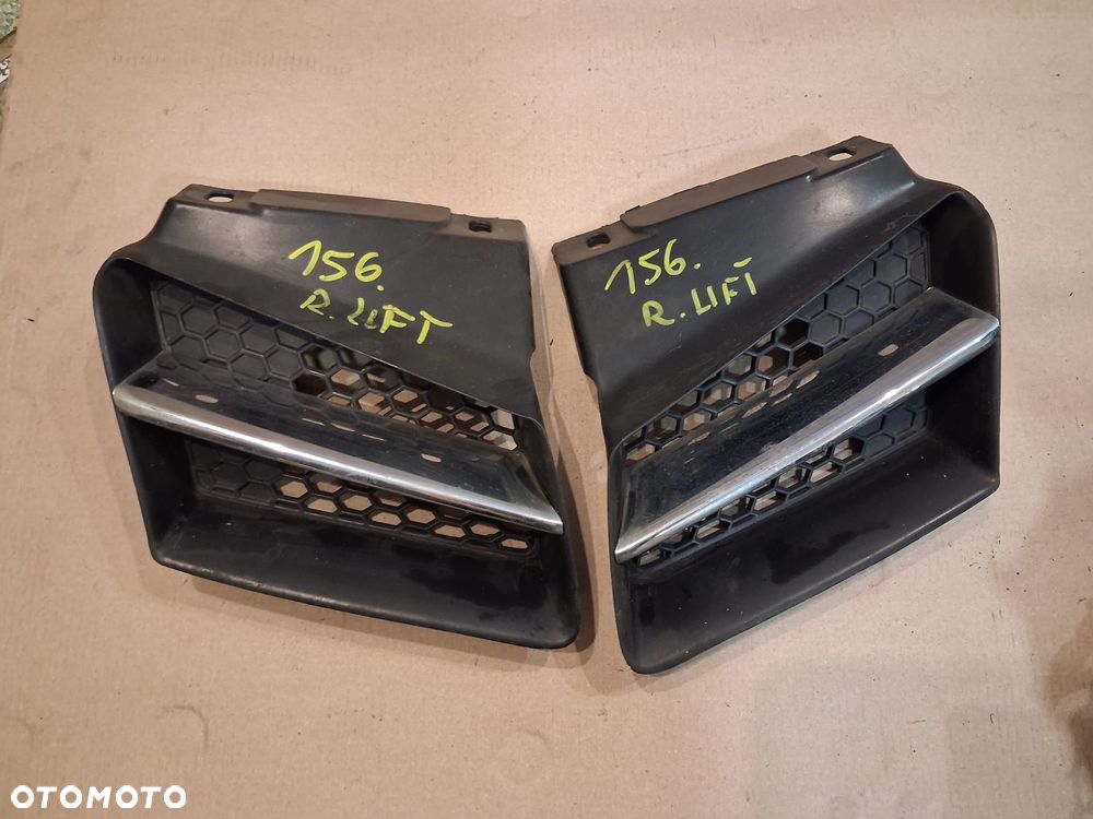 Kratka zderzaka ALFA ROMEO 156 LIFT prawa lewa 156017391 OE - 1