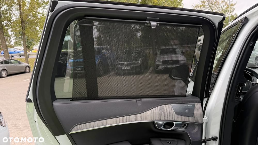 Volvo XC 90 - 11