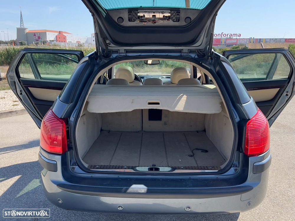 Peugeot 407 SW 2.0 HDi Executive - 19