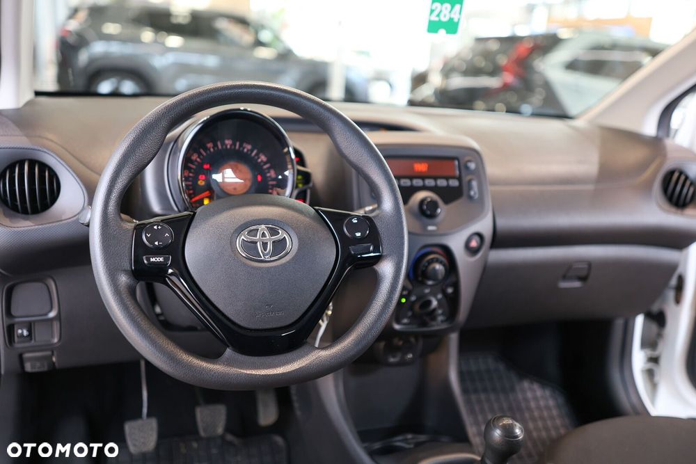 Toyota Aygo - 26