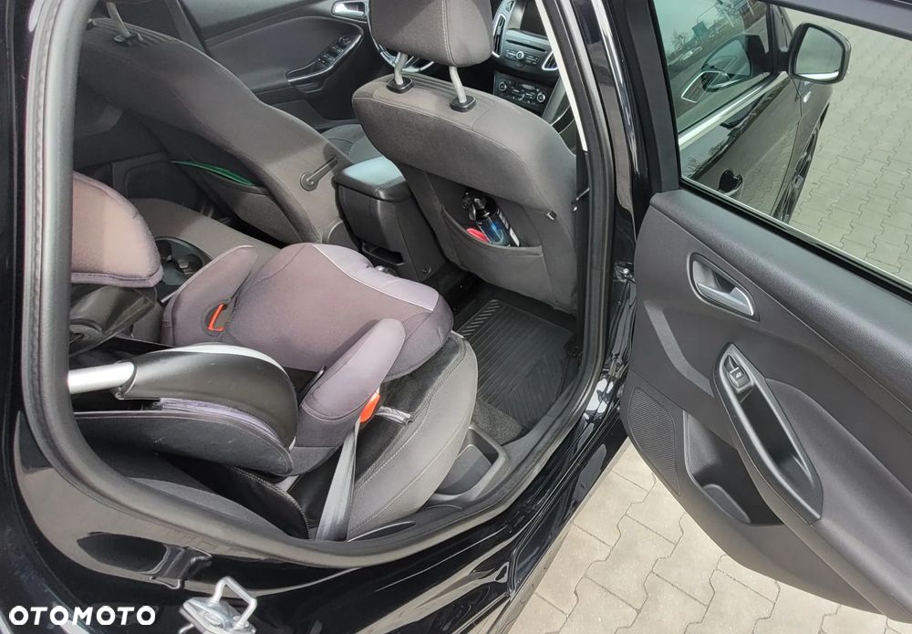 Ford Focus 1.5 EcoBoost STart-Stopp-System ST-LINE - 19