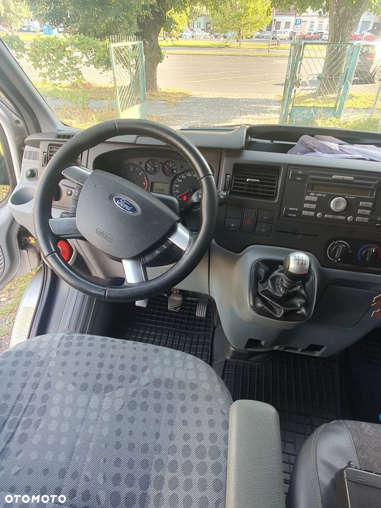 Ford Transit 300S Trend - 18