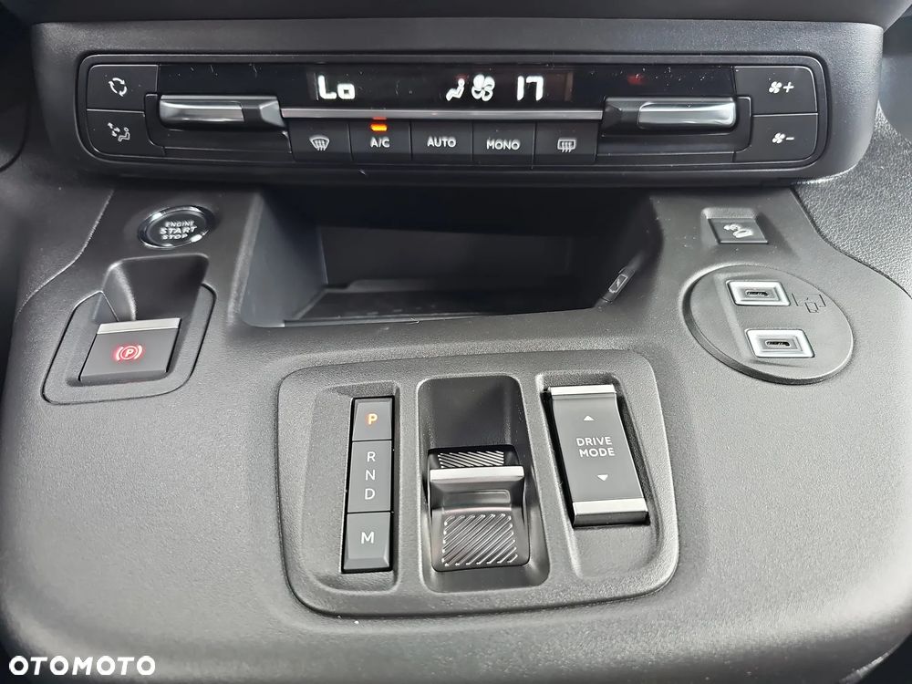 Opel Combo XL 1.5 BlueHDi S&S GS EAT8 - 27