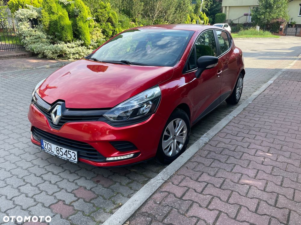Renault Clio - 8