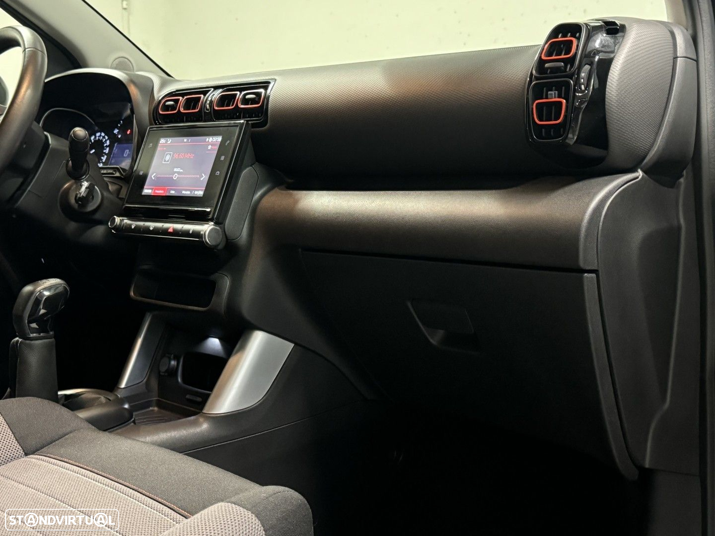 Citroën C3 Aircross 1.2 PureTech Live - 28