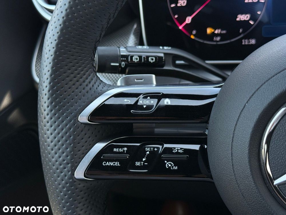 Mercedes-Benz GLC 200 d mHEV 4-Matic AMG Line - 18