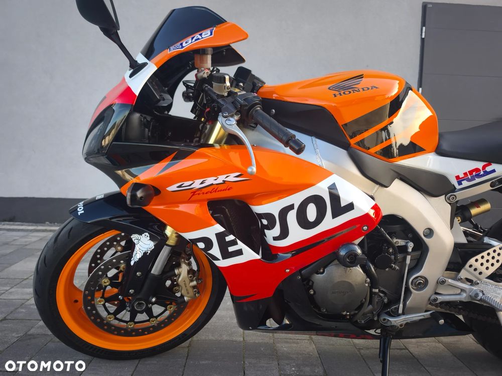 Honda CBR - 7