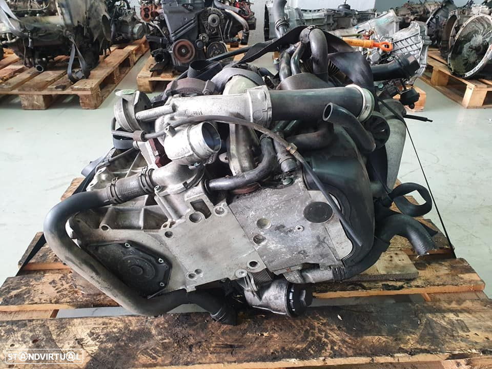 Motor Volkswagen Transporter 2.5 tdi 2008 de 130cv ref AXD - 3