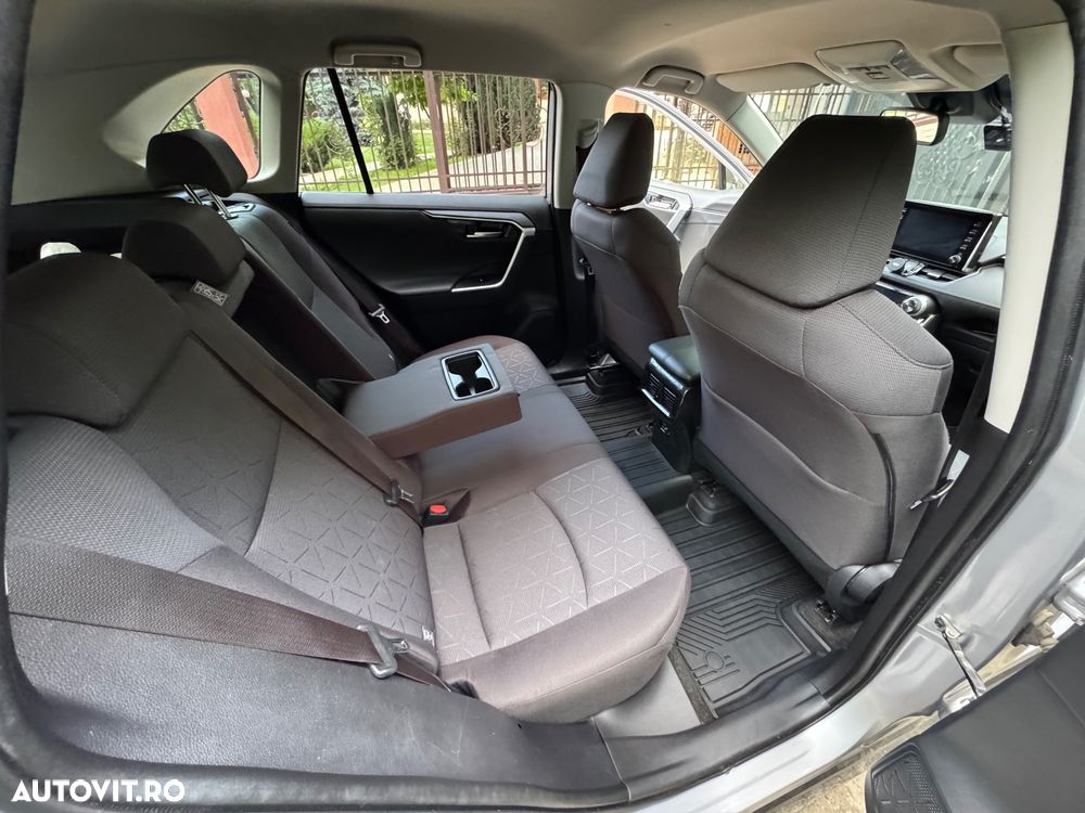Toyota RAV4 2.0P CVT AWD Dynamic - 11
