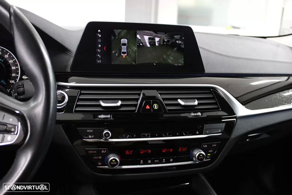 BMW 530 e iPerformance - 13