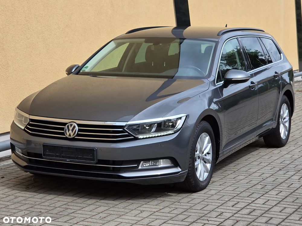 Volkswagen Passat 2.0 TDI SCR DSG Comfortline - 7