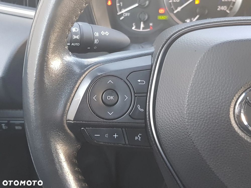 Toyota Corolla 1.8 Hybrid Comfort - 12