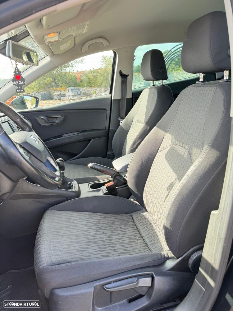 SEAT Leon 1.6 TDI ECOMOTIVE Sport Start/Stop - 8