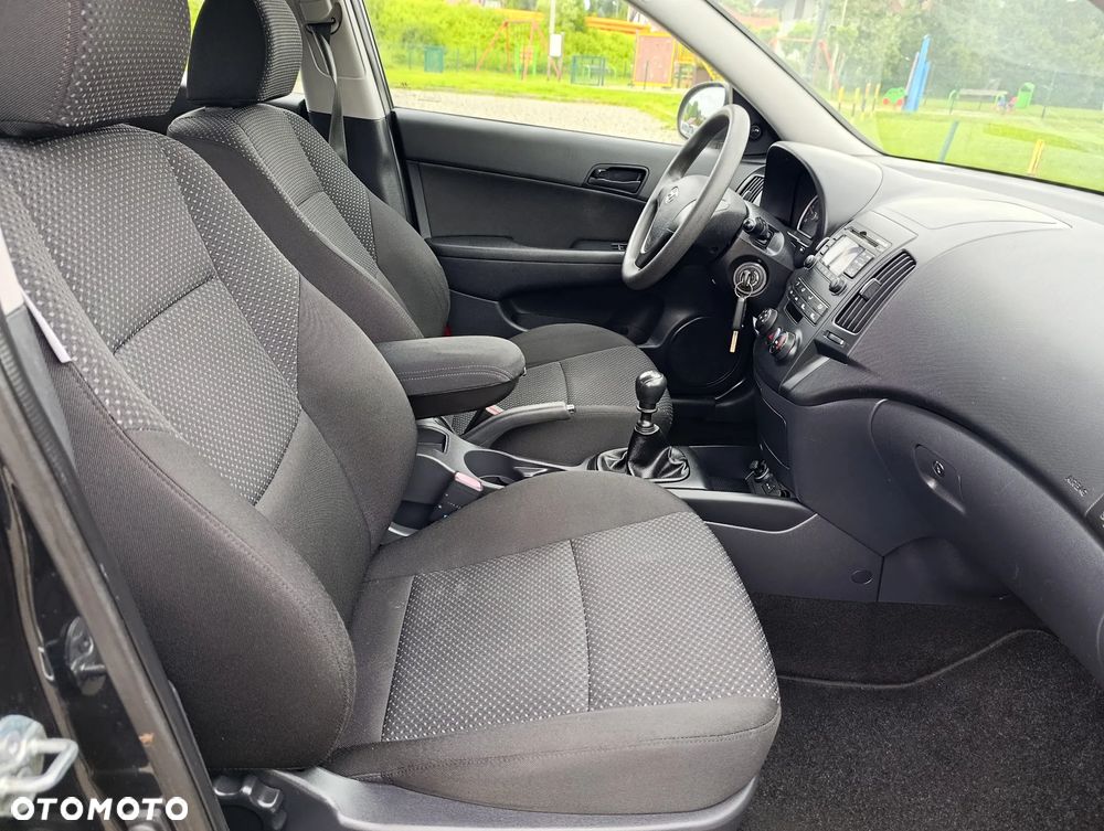 Hyundai i30 1.6 CRDi Classic - 18