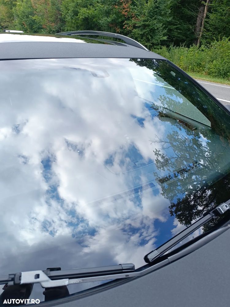 Volkswagen Golf - 23