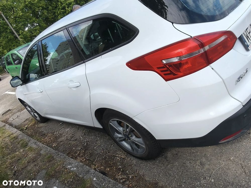 Ford Focus 1.5 TDCi Trend - 9