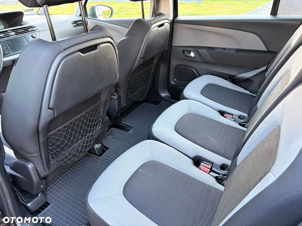Citroën C4 Grand Picasso 1.6 e-HDi Attraction - 8