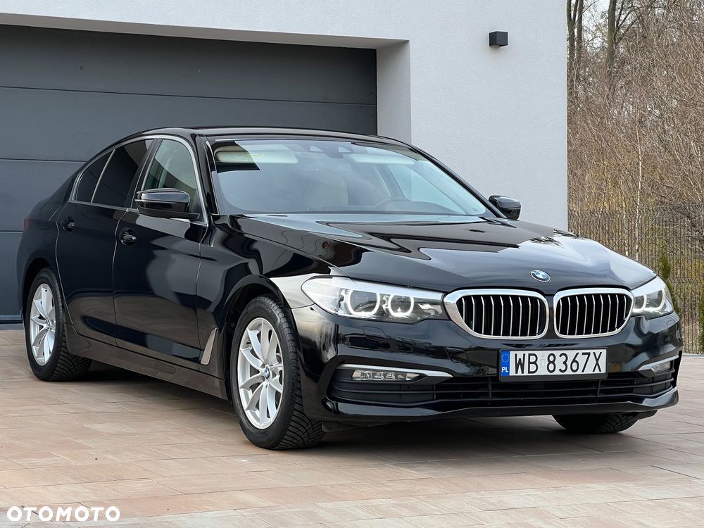 BMW Seria 5 520d xDrive Luxury Line sport - 3