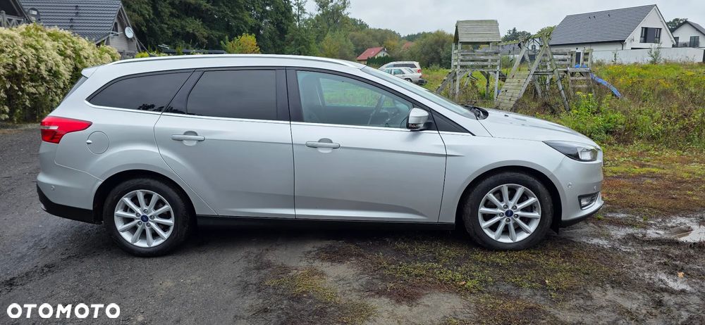 Ford Focus 1.5 EcoBoost Start-Stopp-System Titanium - 4
