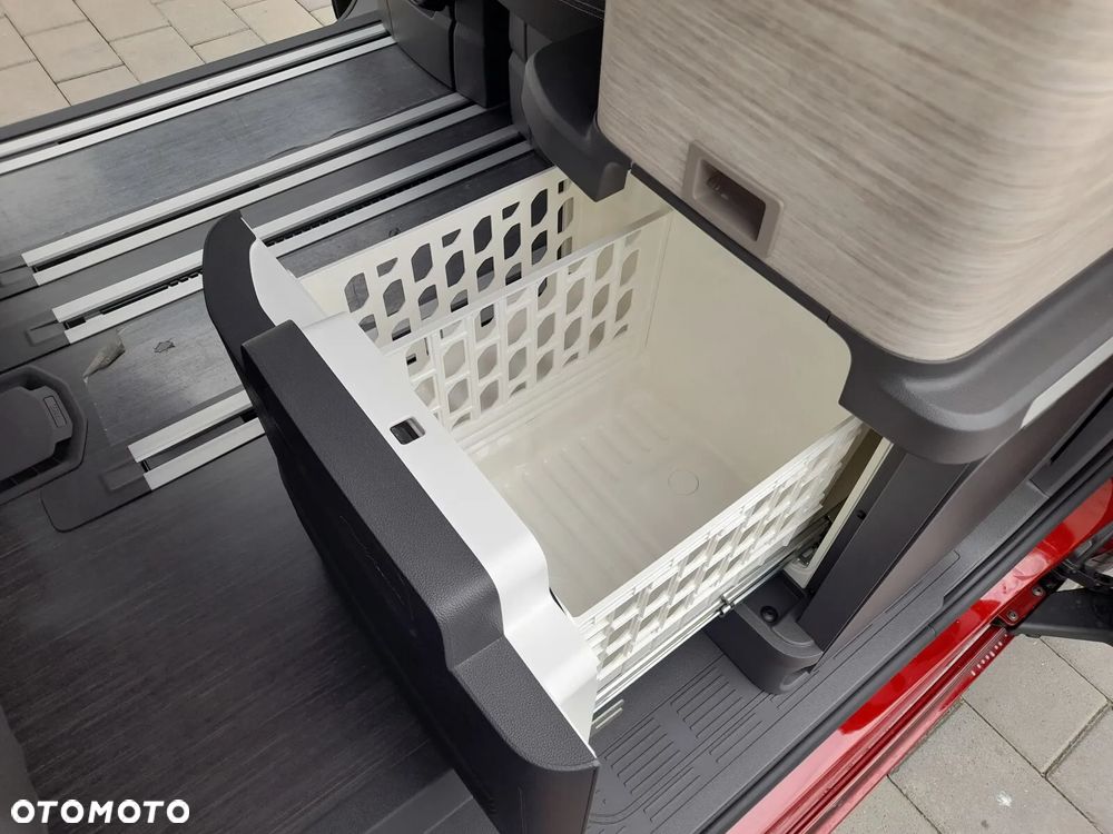 Volkswagen California - 17