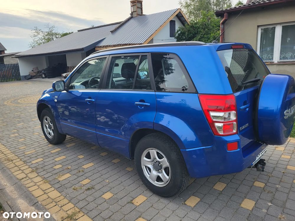 Suzuki Grand Vitara 1.9 DDiS Comfort - 11