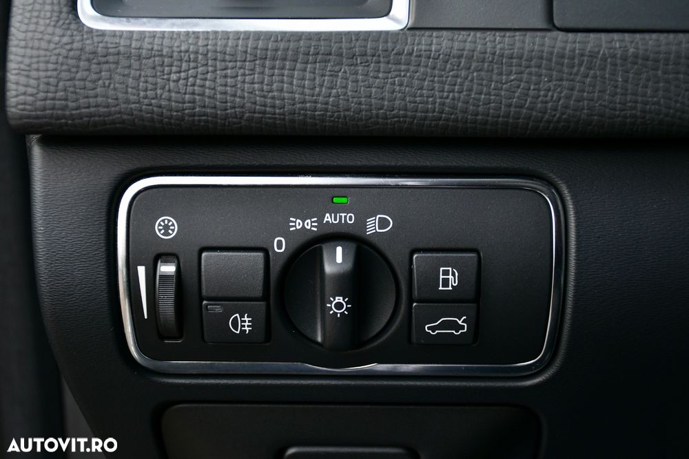 Volvo XC 60 D3 Aut. Summum - 21