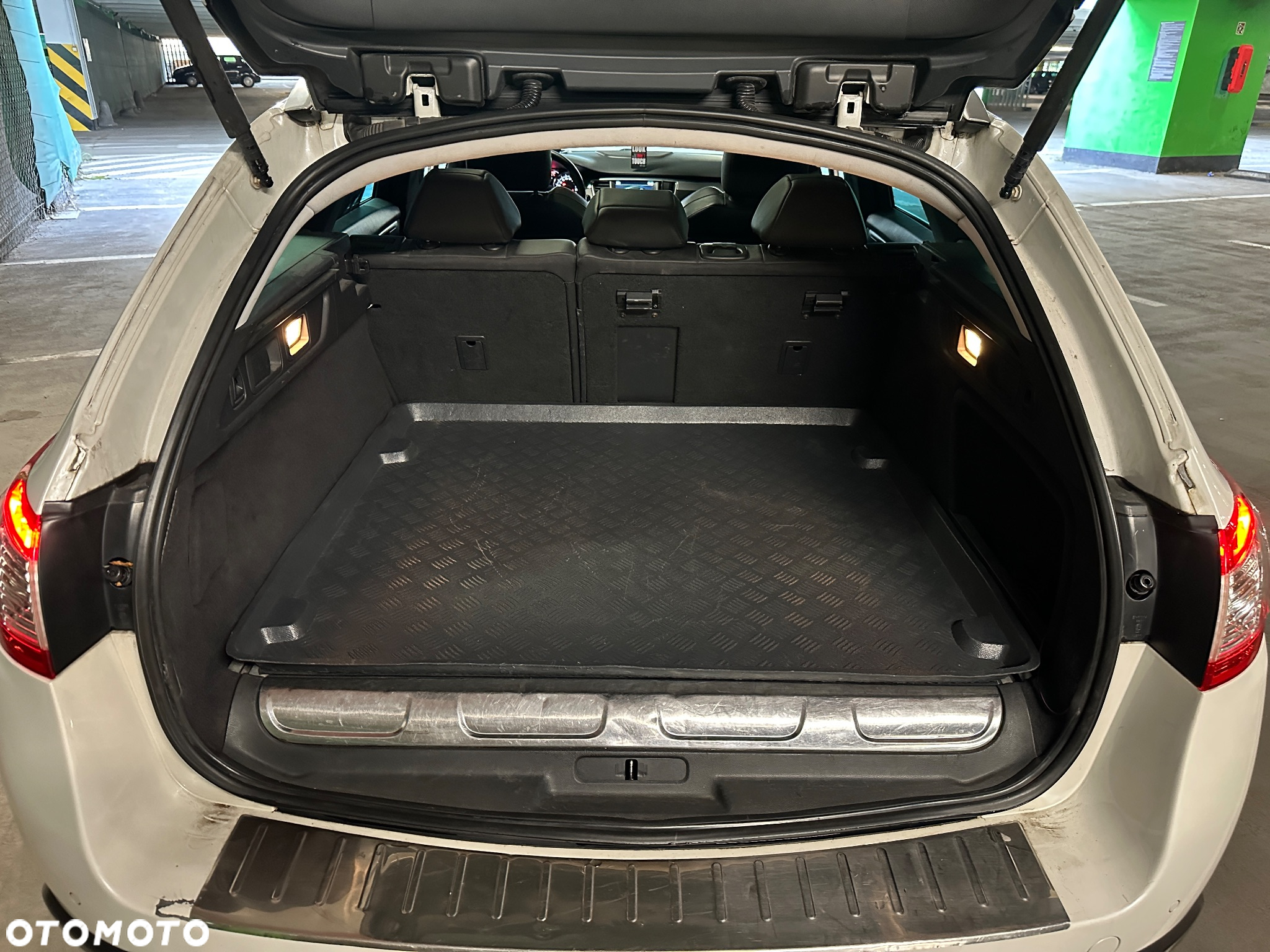 Peugeot 508 RXH 2.0 HDi HYbrid4 - 9